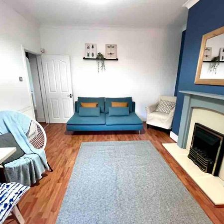 Gorgeous Spacious 2 Bedroom Home 10 Mins To City Gateshead Exterior photo